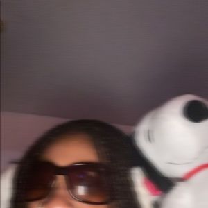 Meet your Posher, Mya